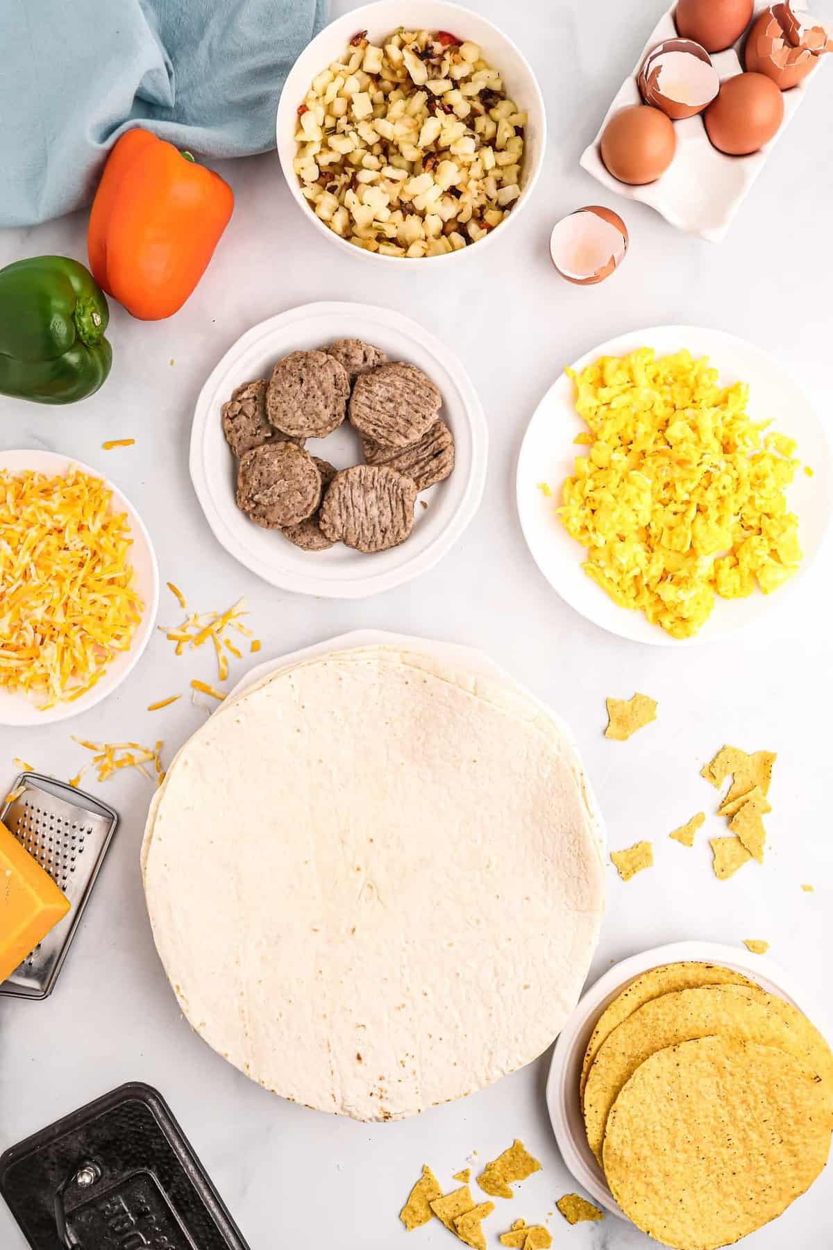 Vista superior dos ingredientes necessários para a receita.