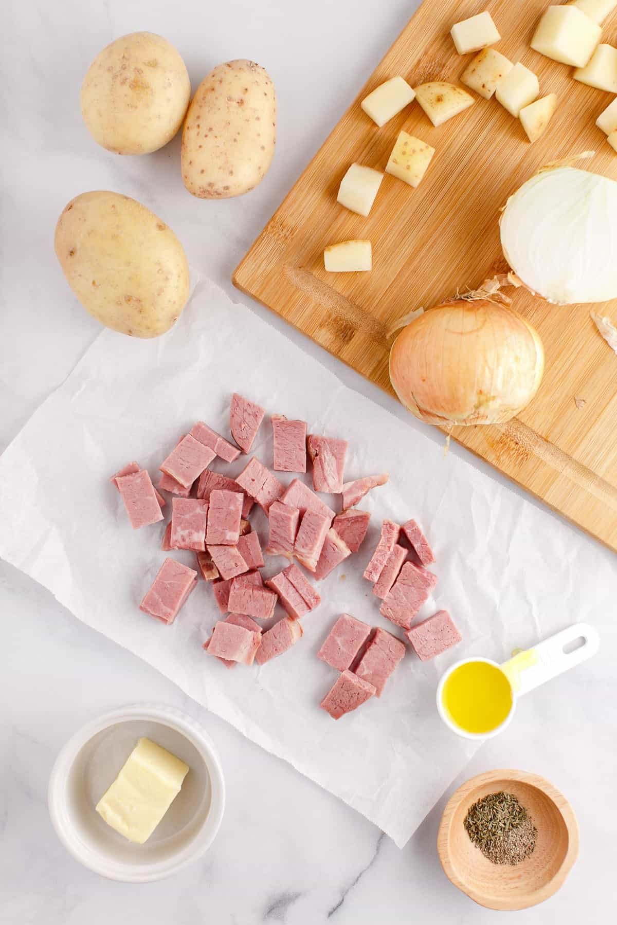 Vista aérea dos ingredientes necessários para a receita.