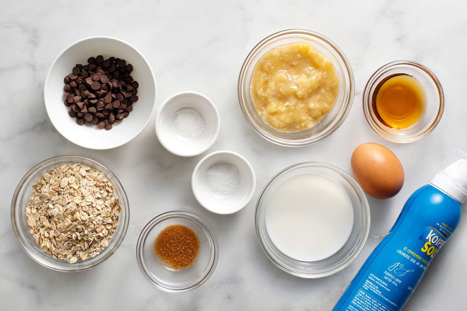 Blended Baked Oats ingredients in bowls