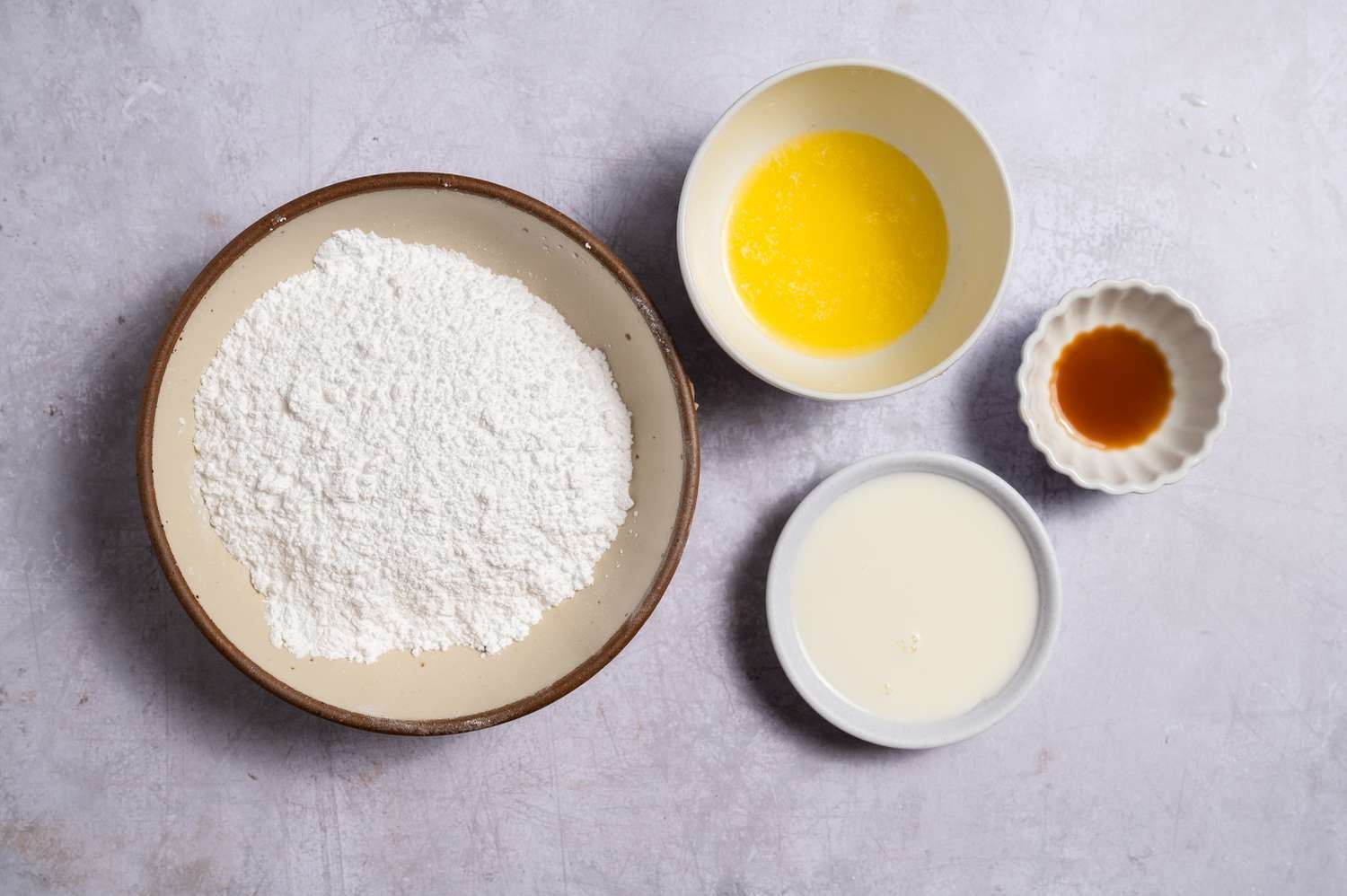 Ingredients to make icing